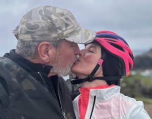 A kiss with my red, red rose